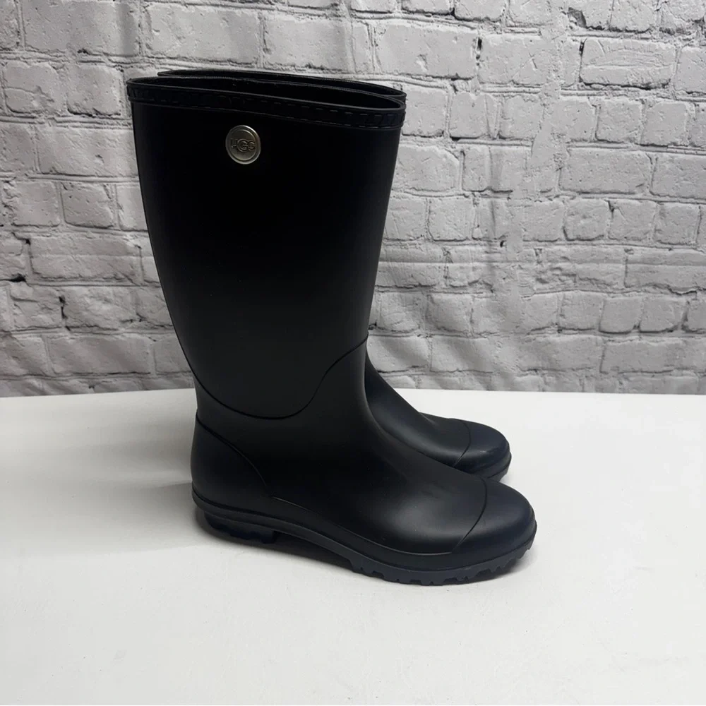 UGG Sienna Waterproof rain Boots size 11